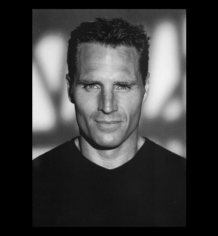 actor Douglas O'Keeffe large photo