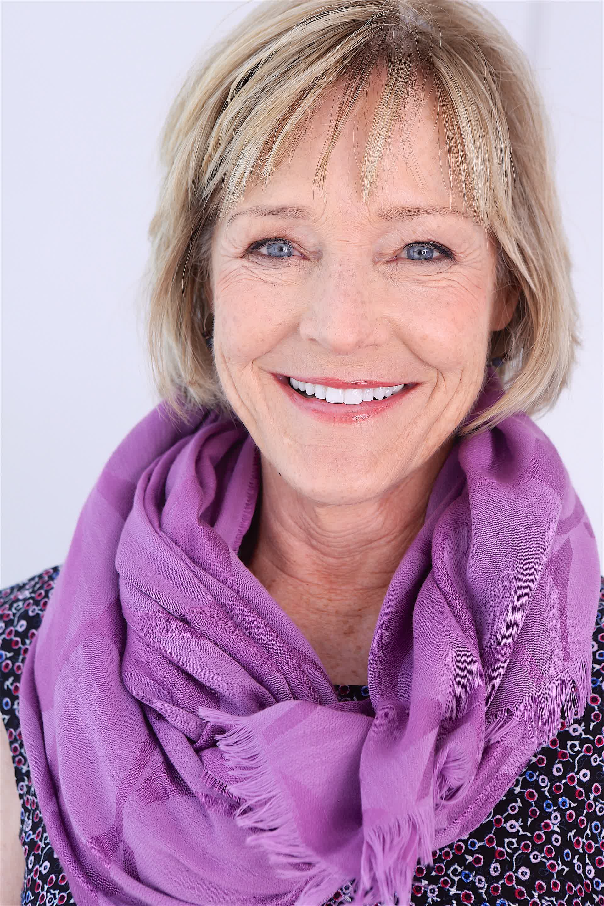 actor Pamela Roylance large photo