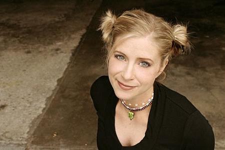 actor Krista Lally large photo