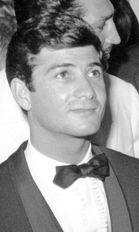 actor Jean-Claude Brialy large photo