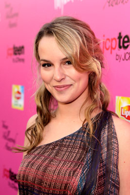 actor Bridgit Mendler large photo