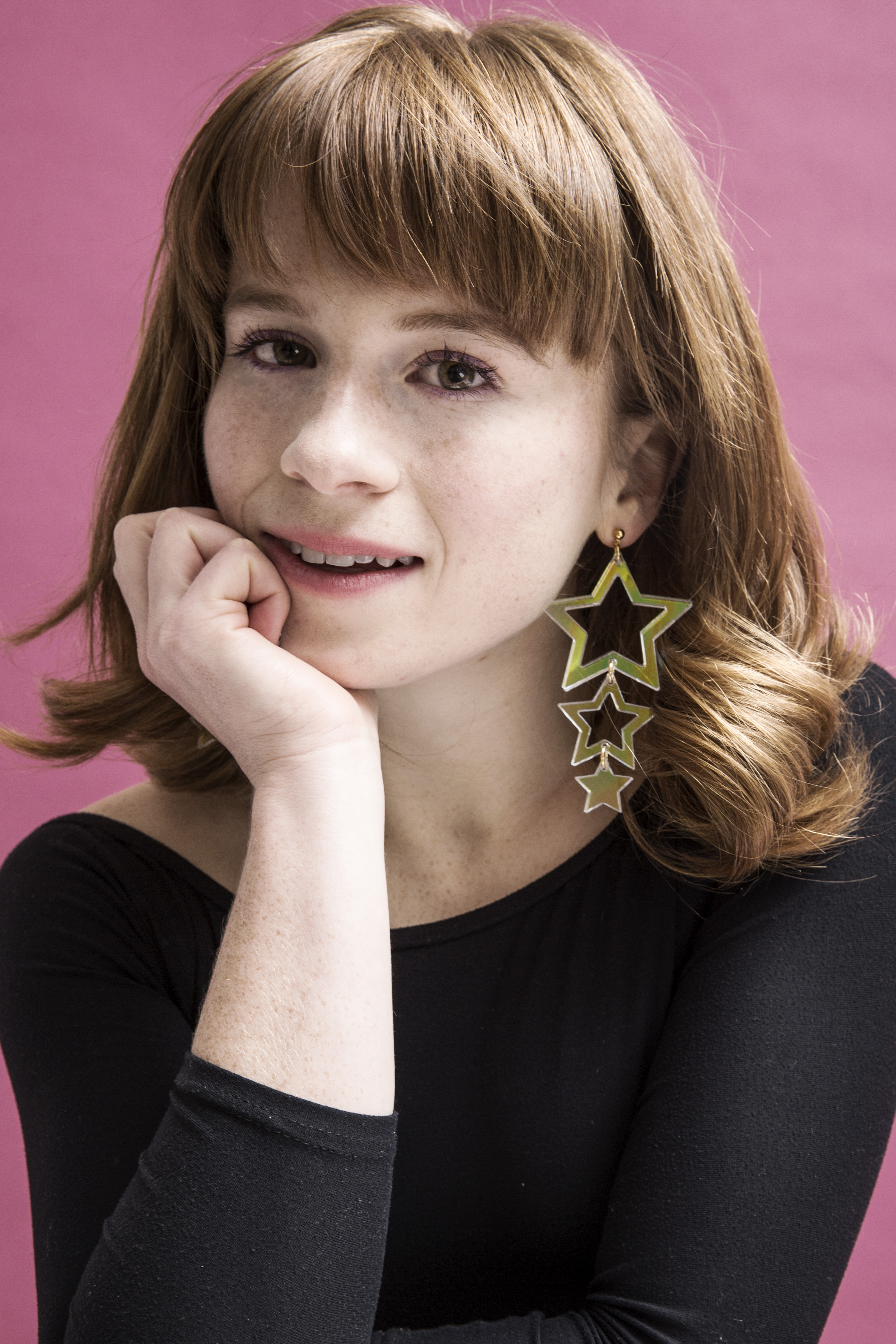 actor Juliet Brett large photo