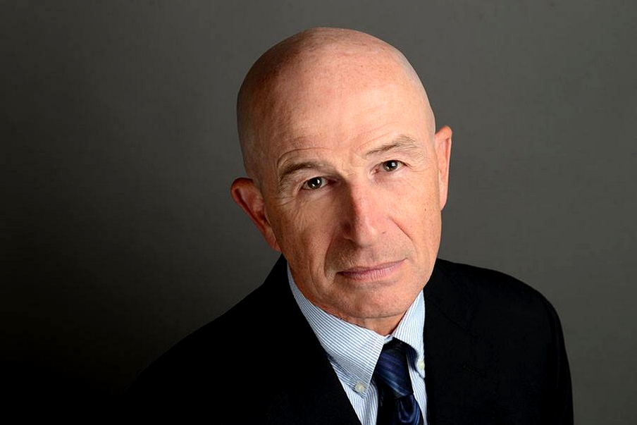 actor Everett Quinton large photo