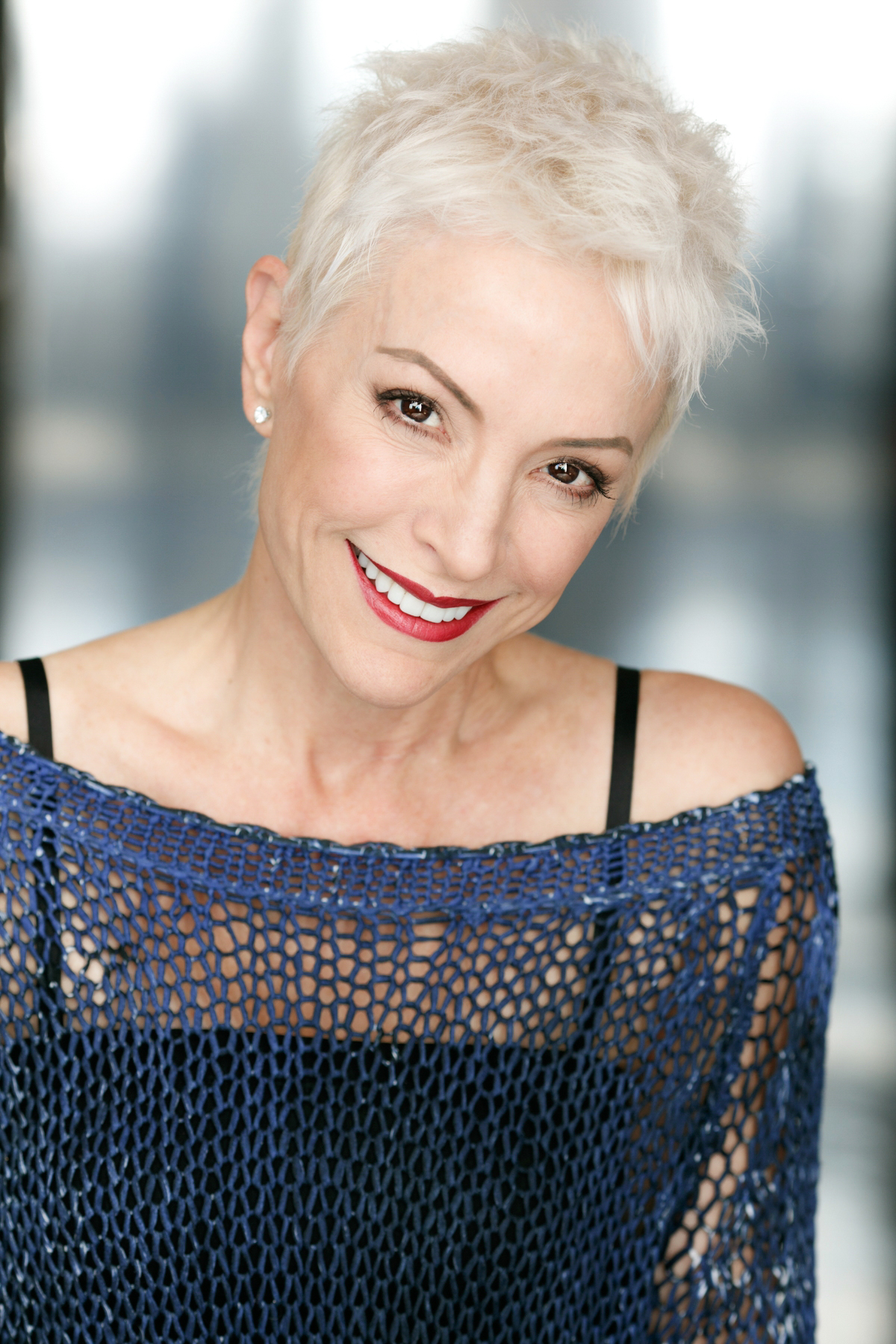 actor Nana Visitor large photo