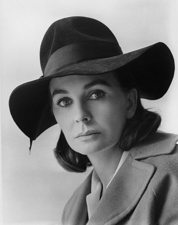 actor Jean Simmons large photo