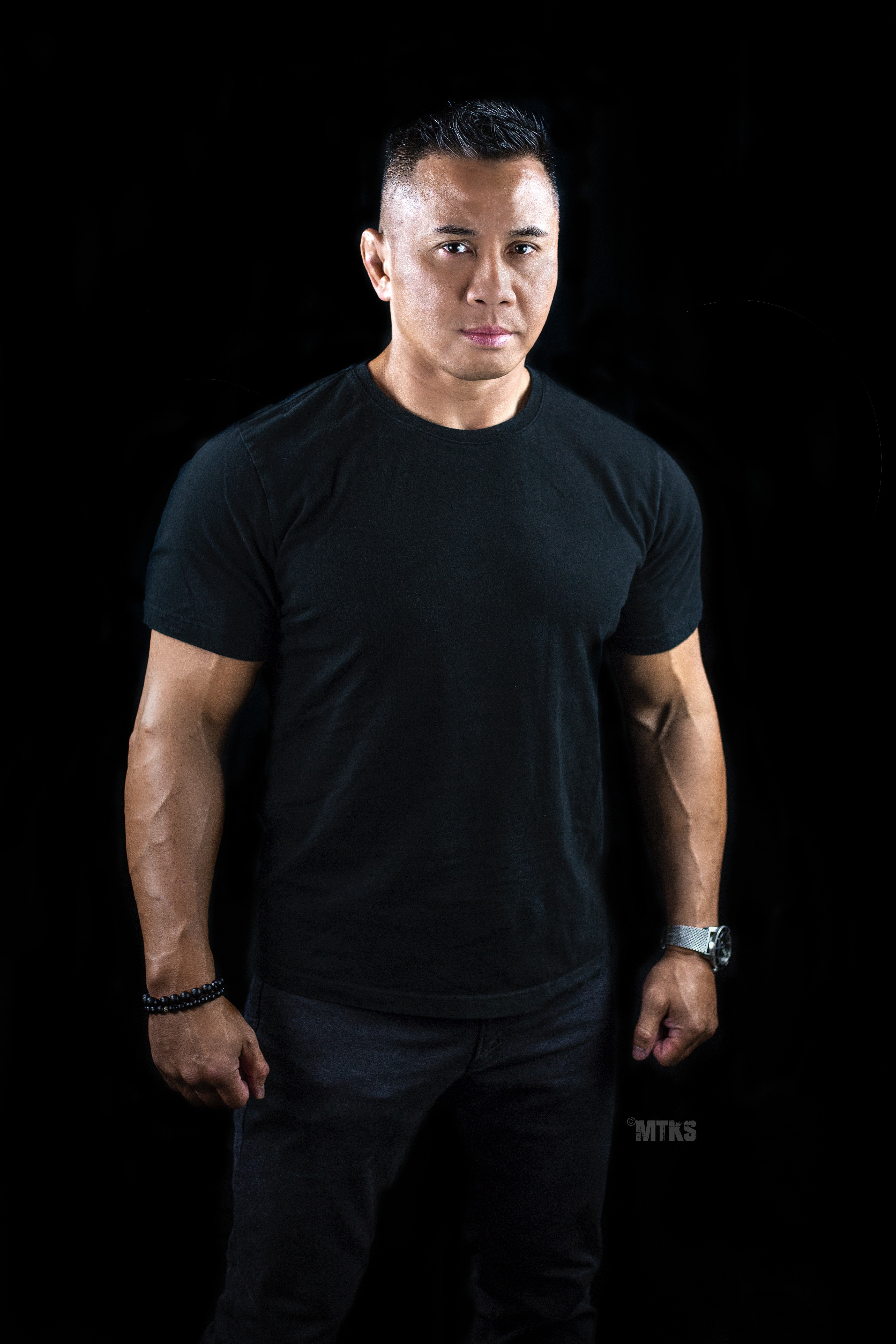 actor Cung Le large photo
