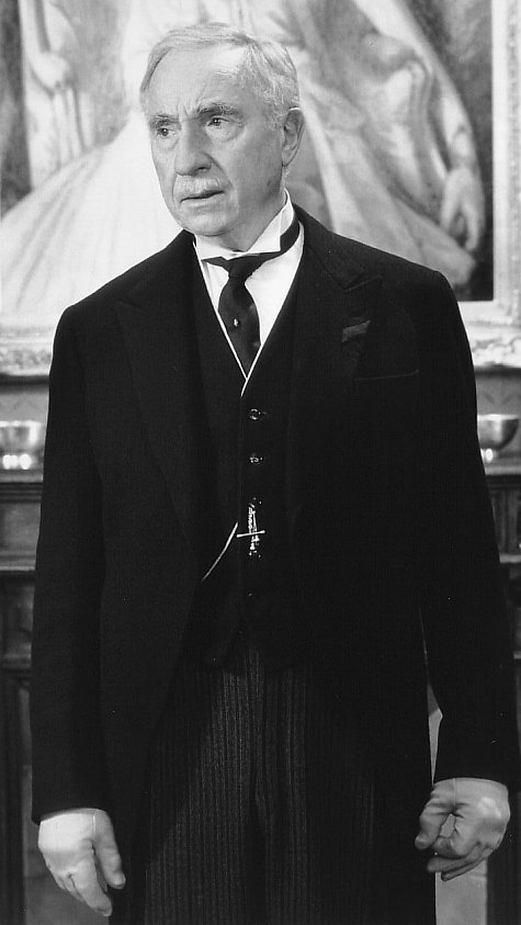 actor Nigel Hawthorne large photo actor Nigel Hawthorne large photo