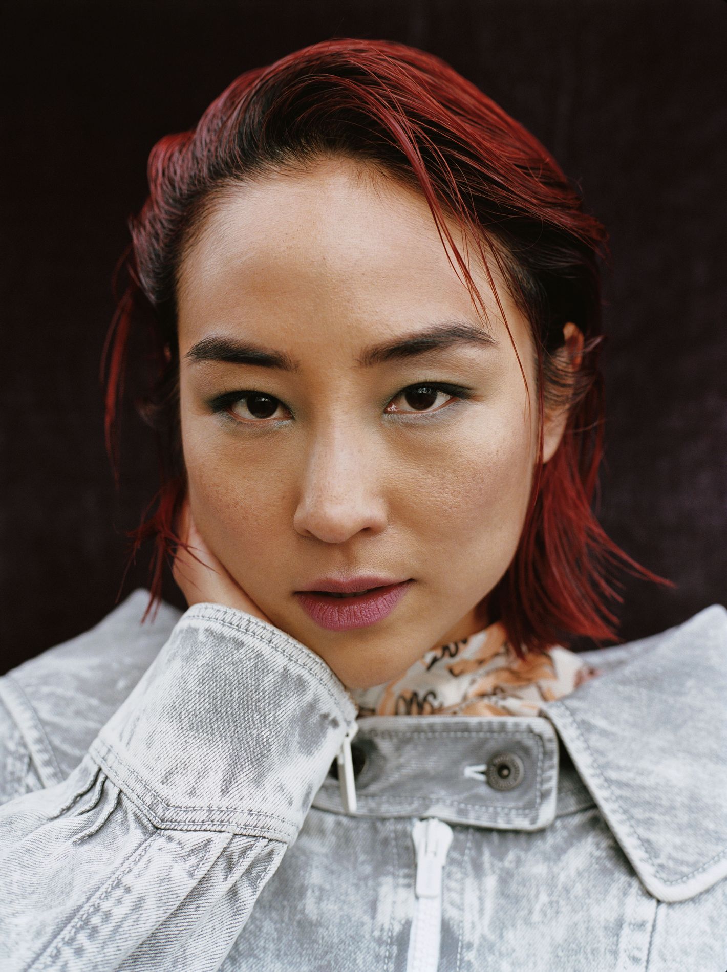 actor Greta Lee large photo