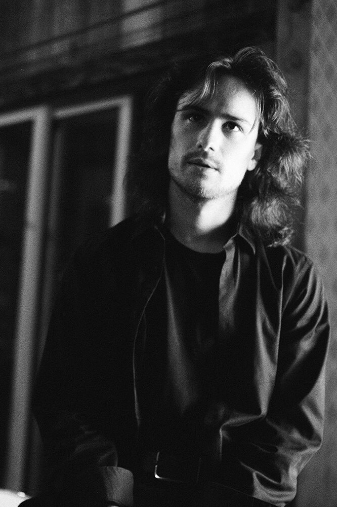 actor Ray Buckley large photo