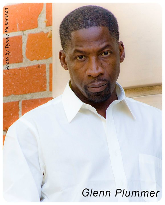actor Glenn Plummer large photo