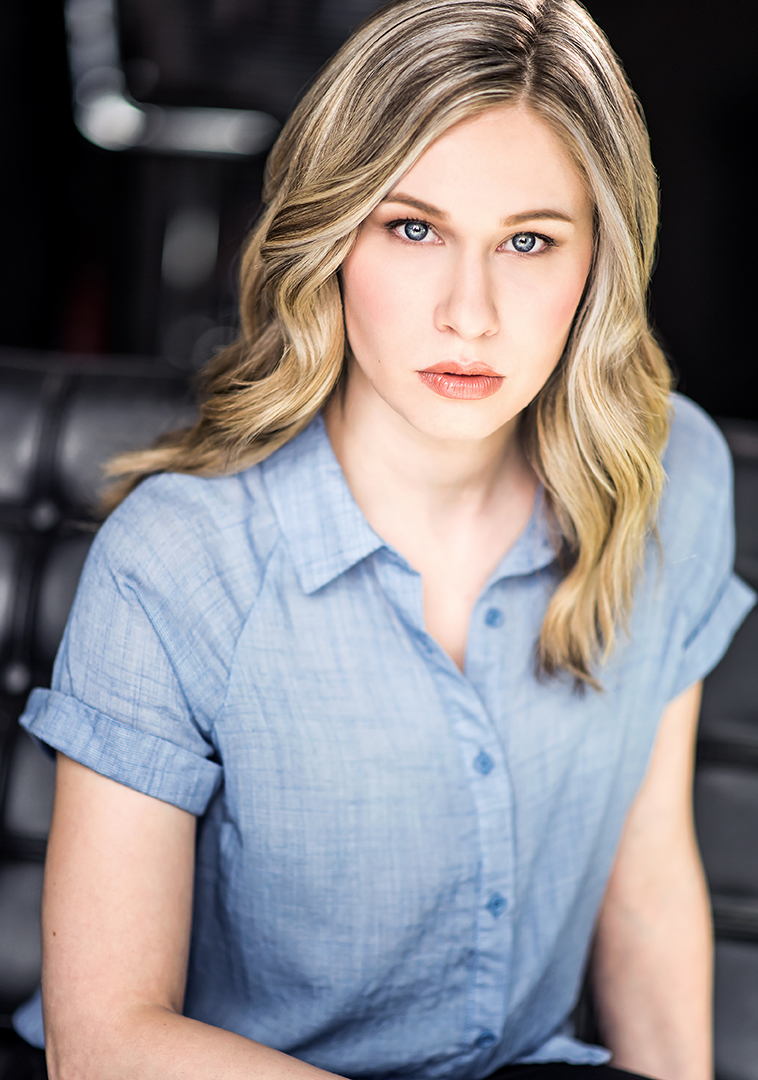 actor Nicole LaPlaca large photo