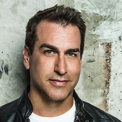 actor Rob Riggle large photo