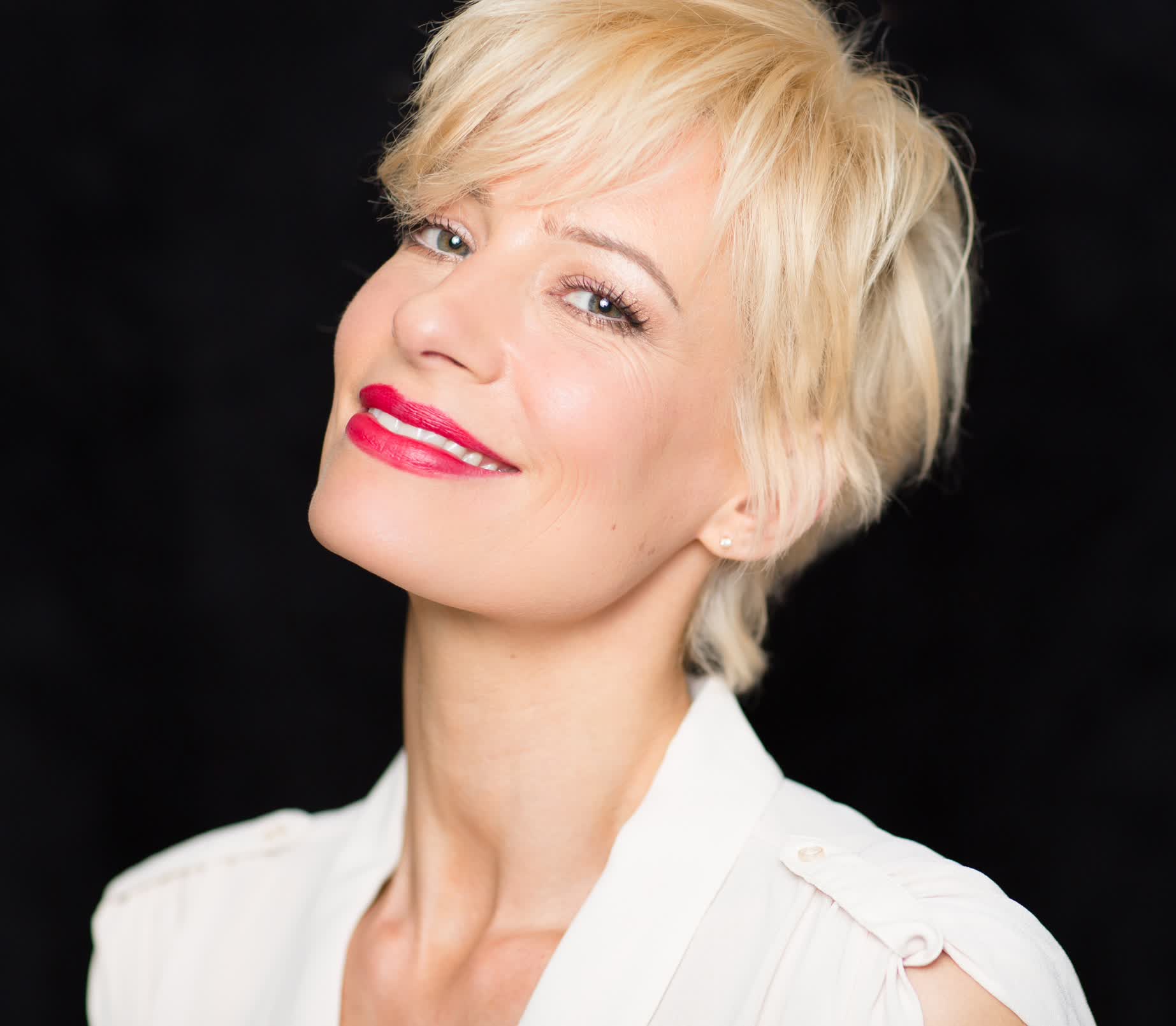 actor Sarain Boylan large photo