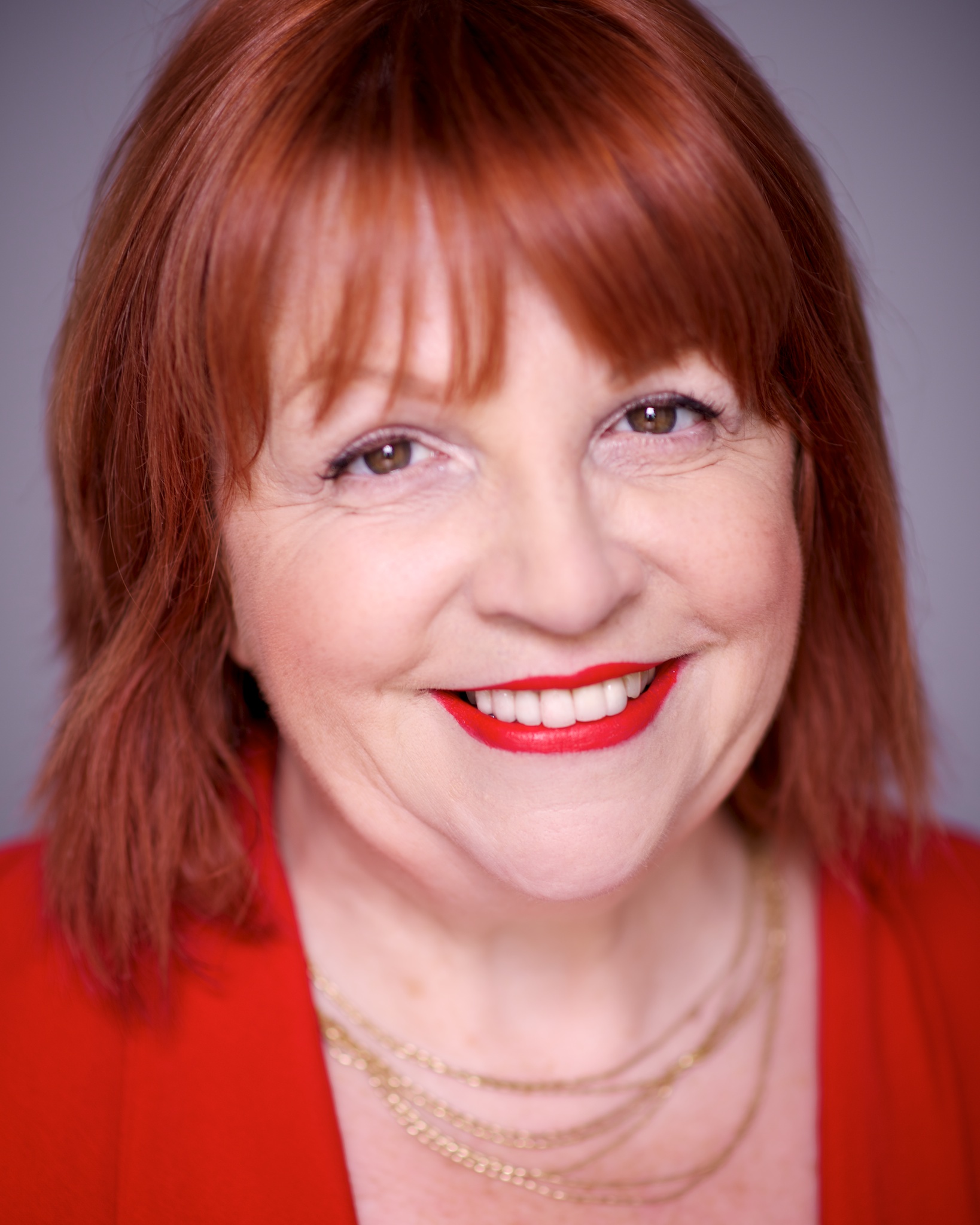 actor Elizabeth Leslie large photo