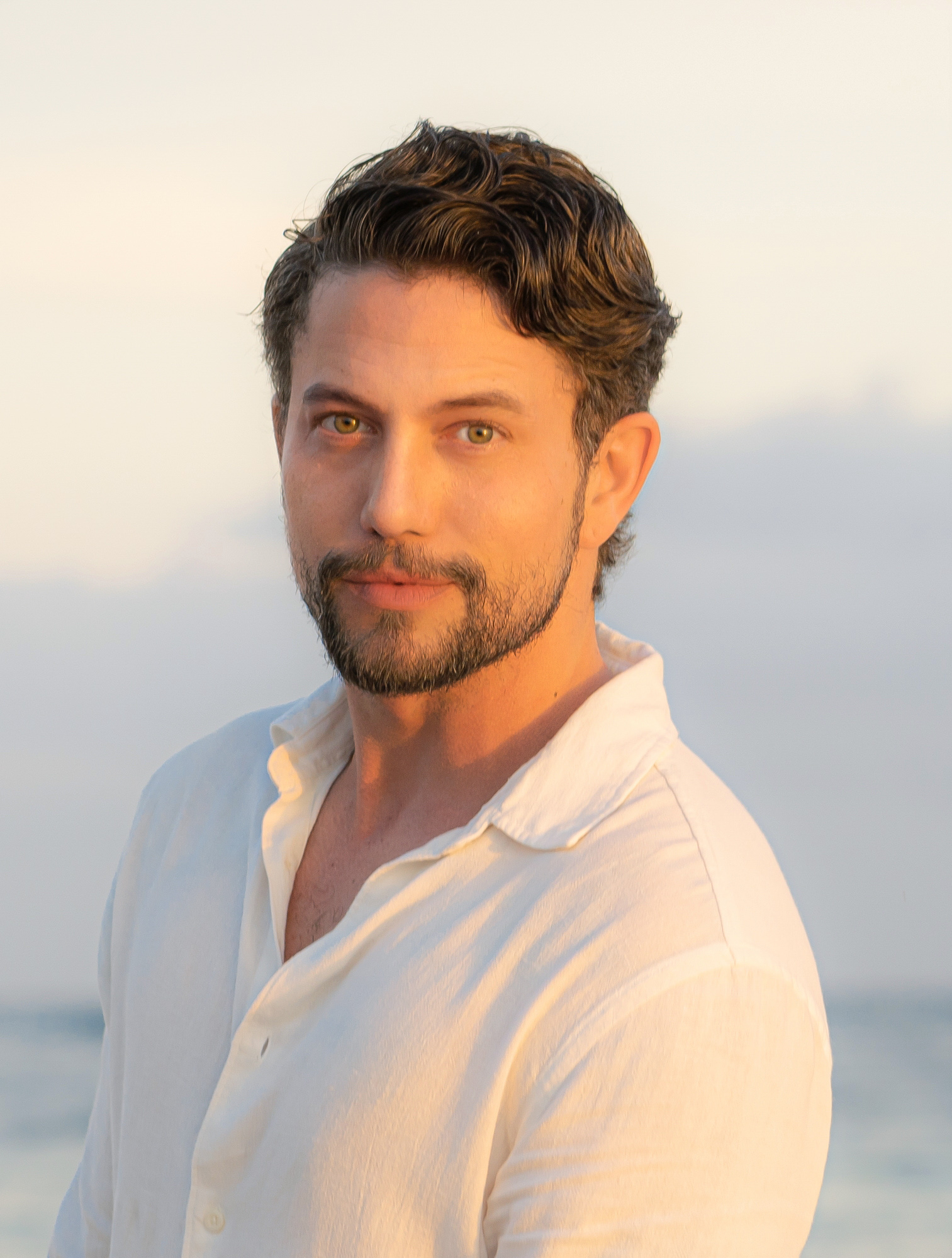 actor Jackson Rathbone large photo