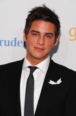 actor Trevor Wright large photo