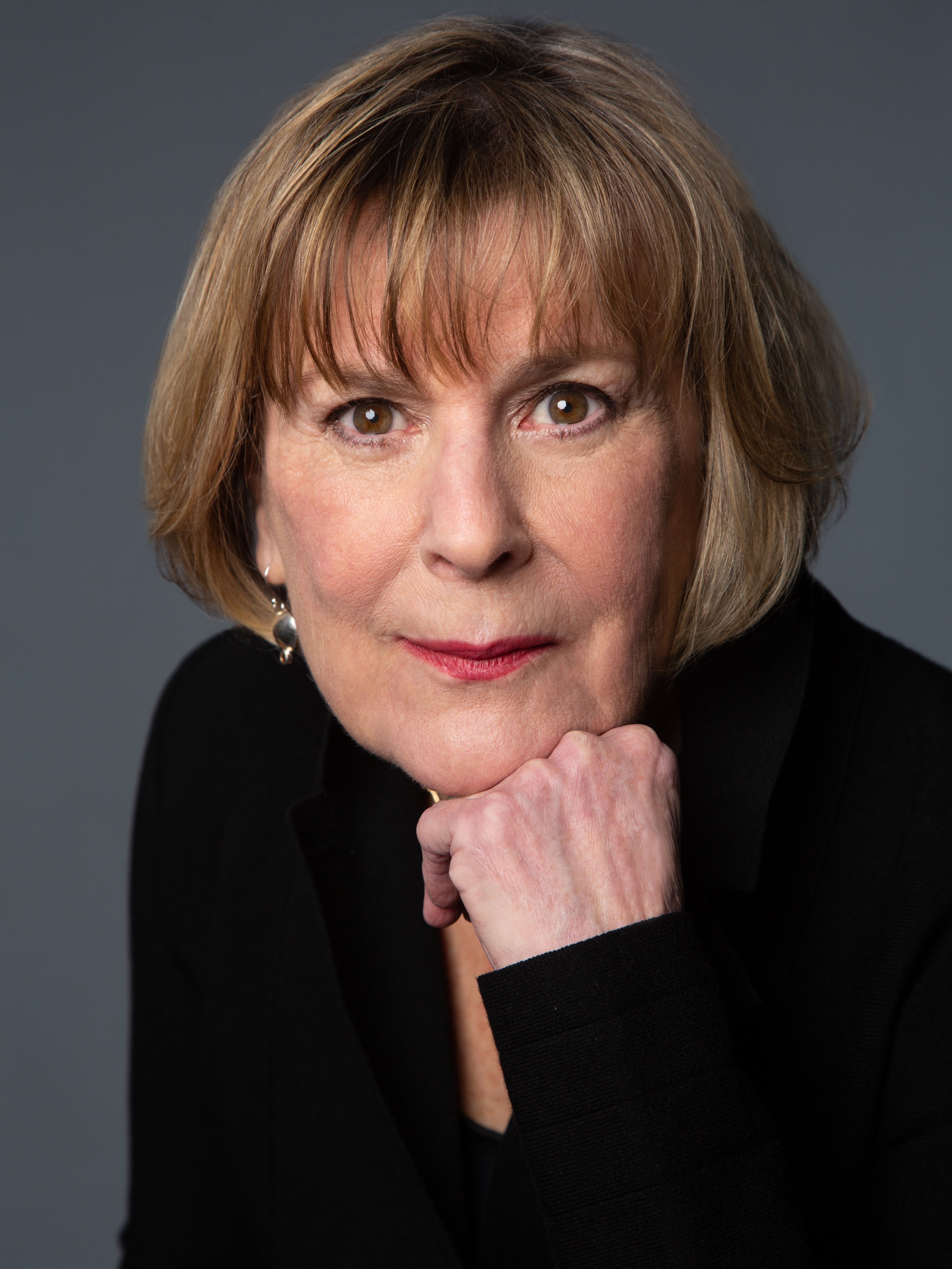 actor Cynthia Mace large photo