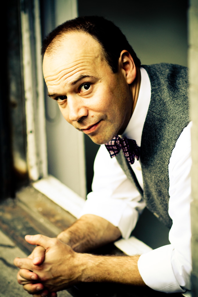 actor Danny Burstein large photo