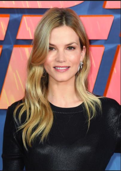 actor Sylvia Hoeks large photo