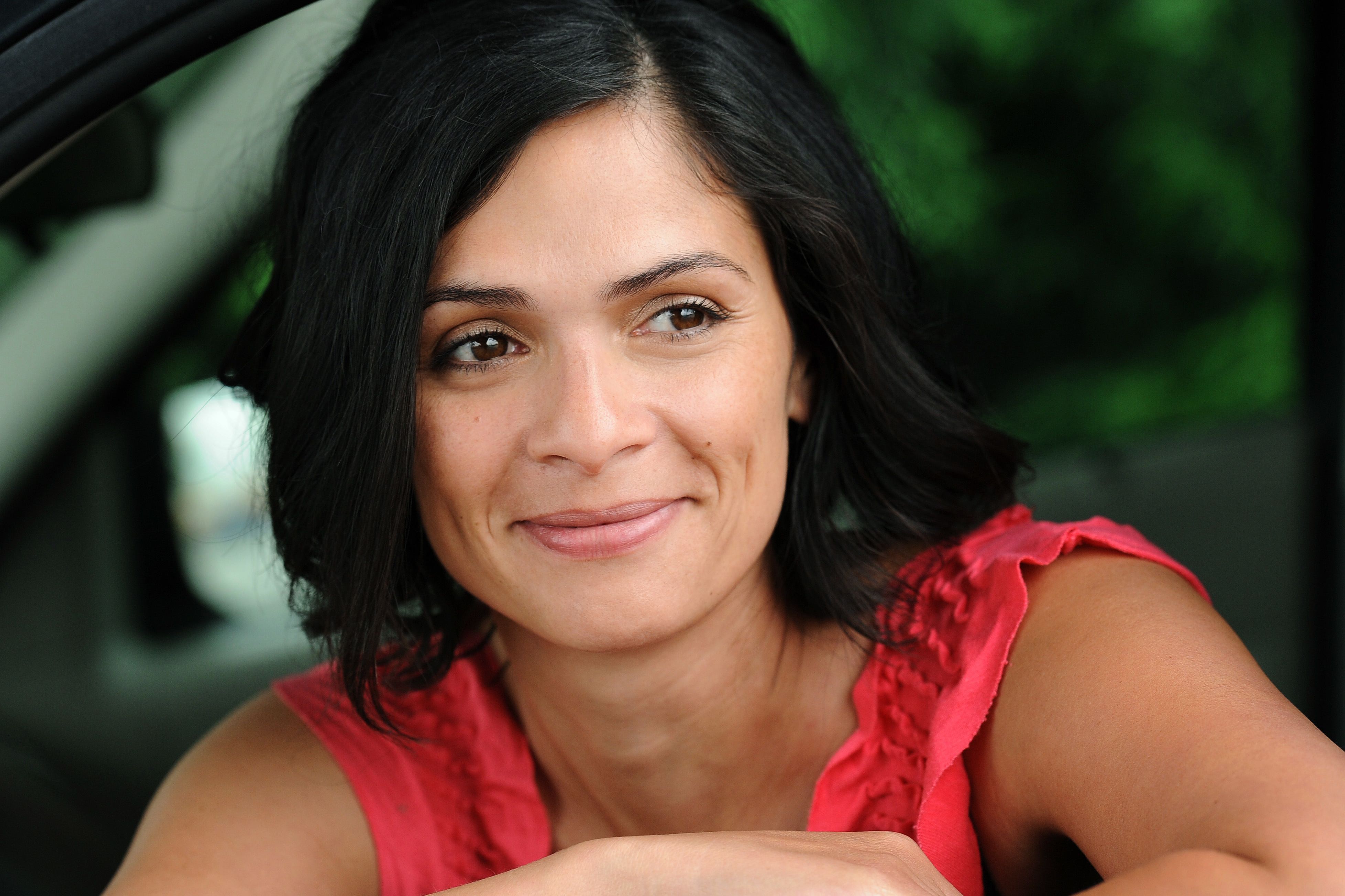 actor Alexandra Barreto large photo