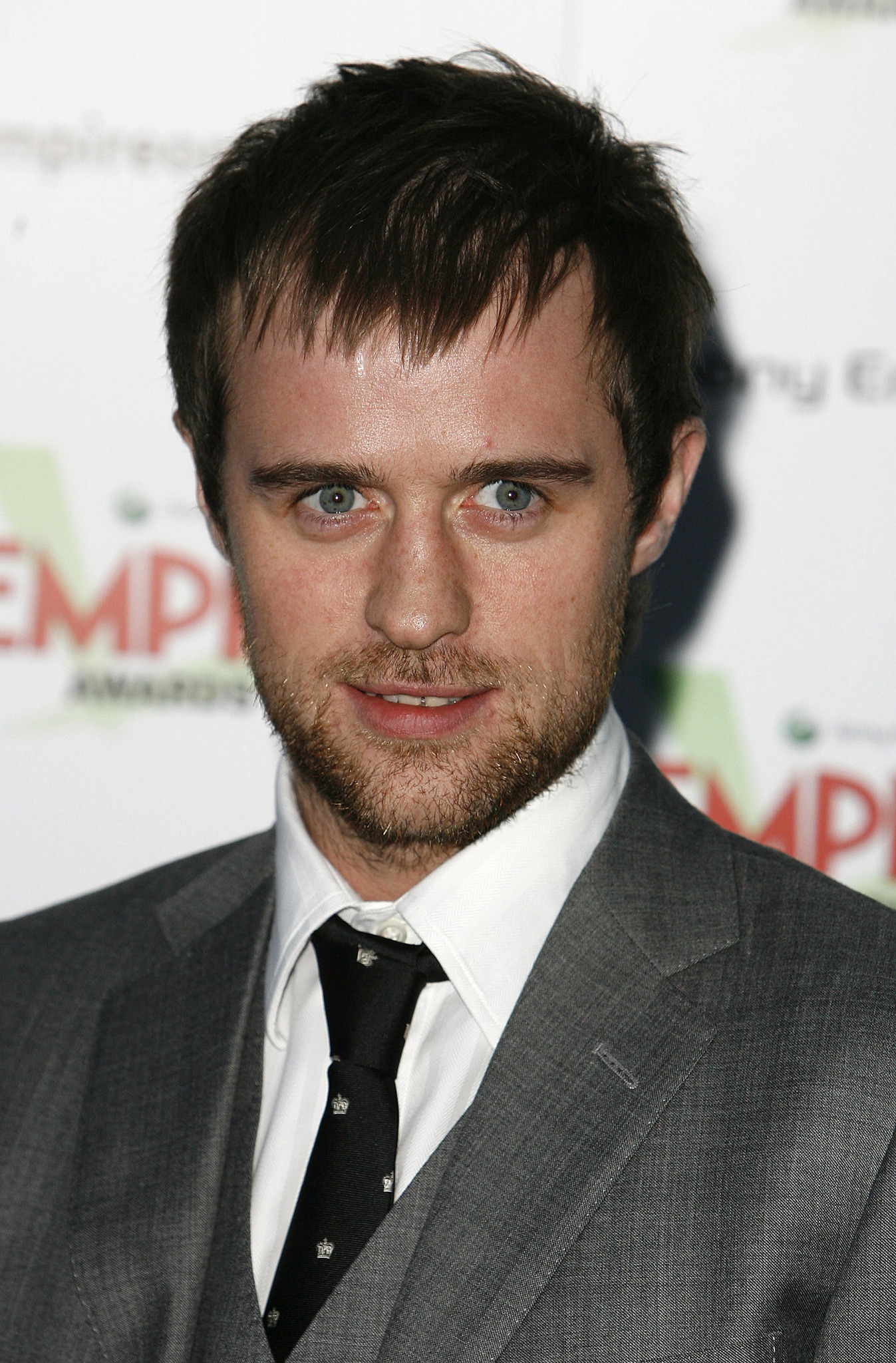 actor Jonas Armstrong large photo