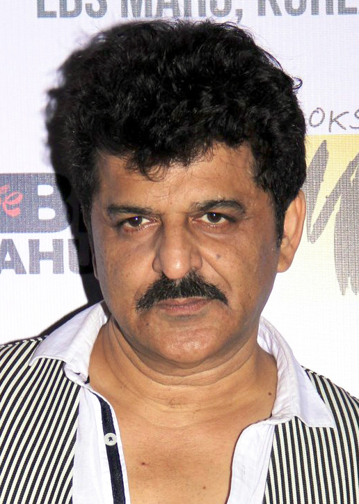 actor Rajesh Khattar large photo
