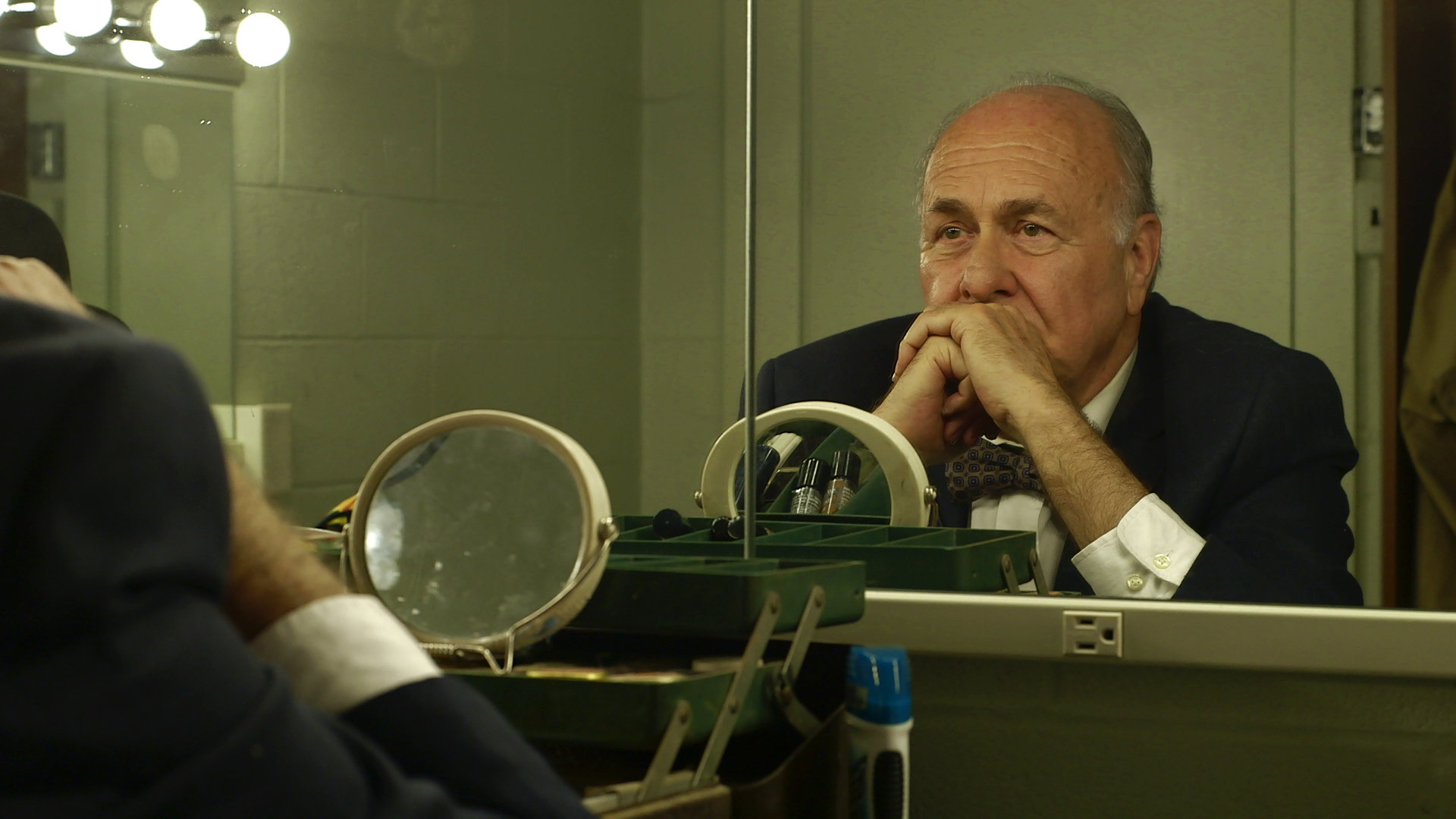 actor Wil Love large photo