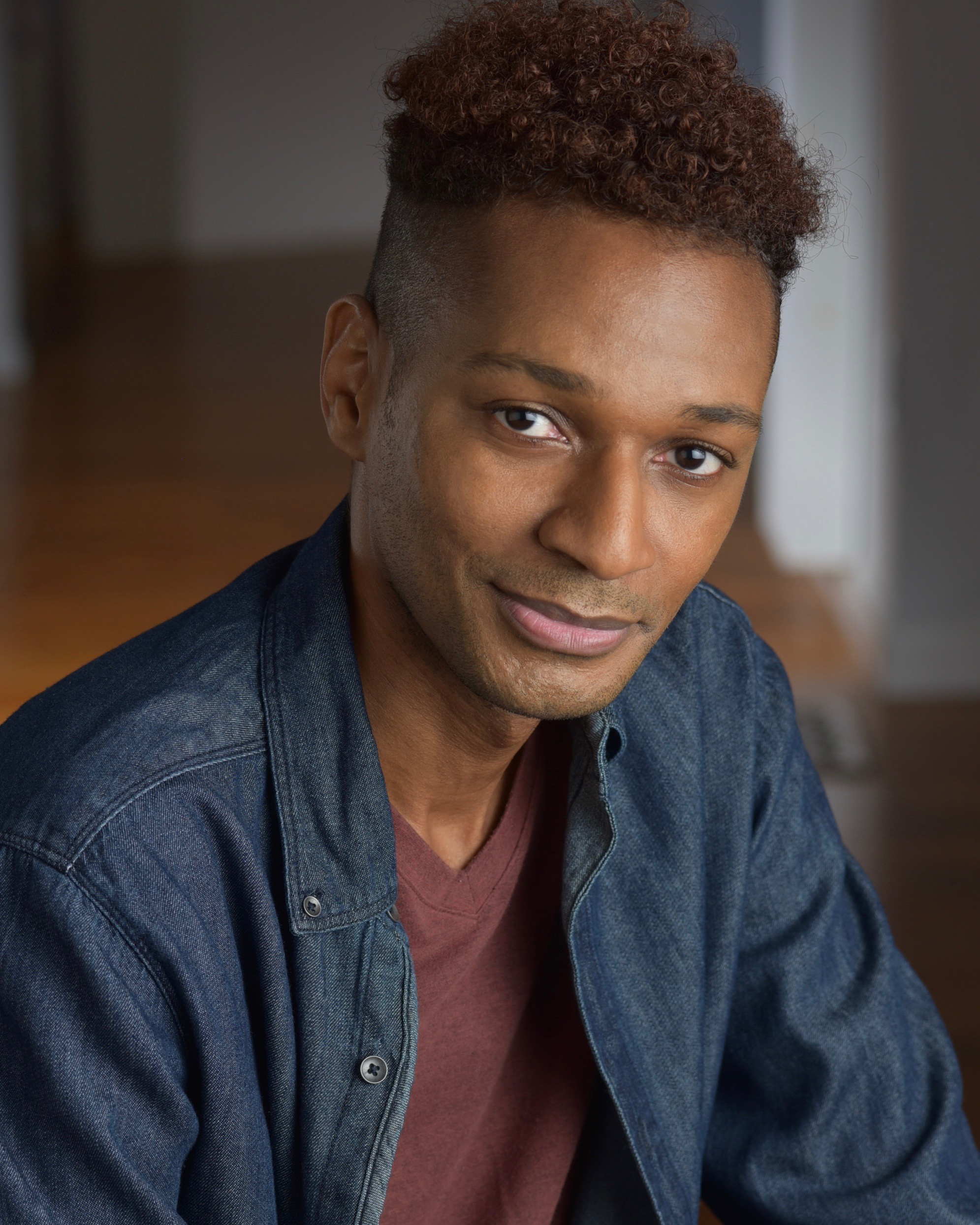 actor Robert X. Golphin large photo