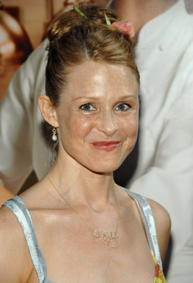 actor Arija Bareikis large photo