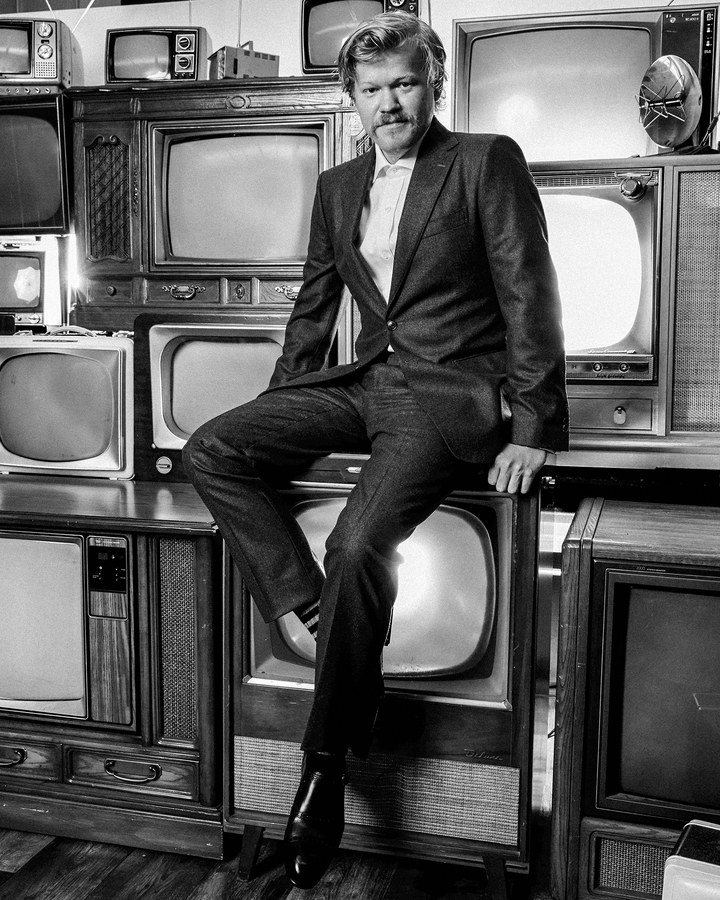 actor Jesse Plemons large photo