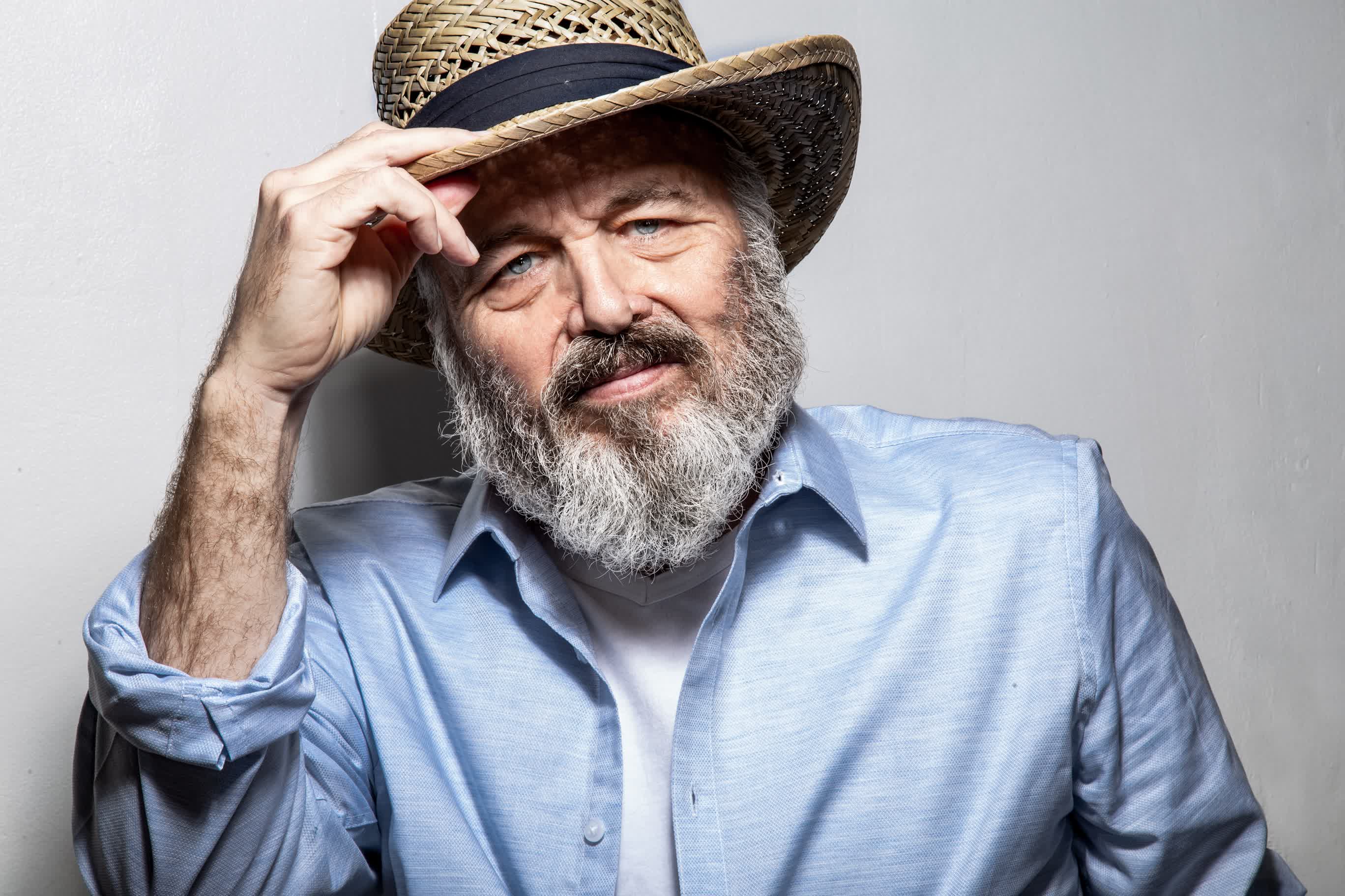 actor Clint Howard large photo