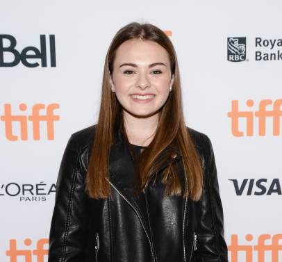 actor Sydney Wade large photo