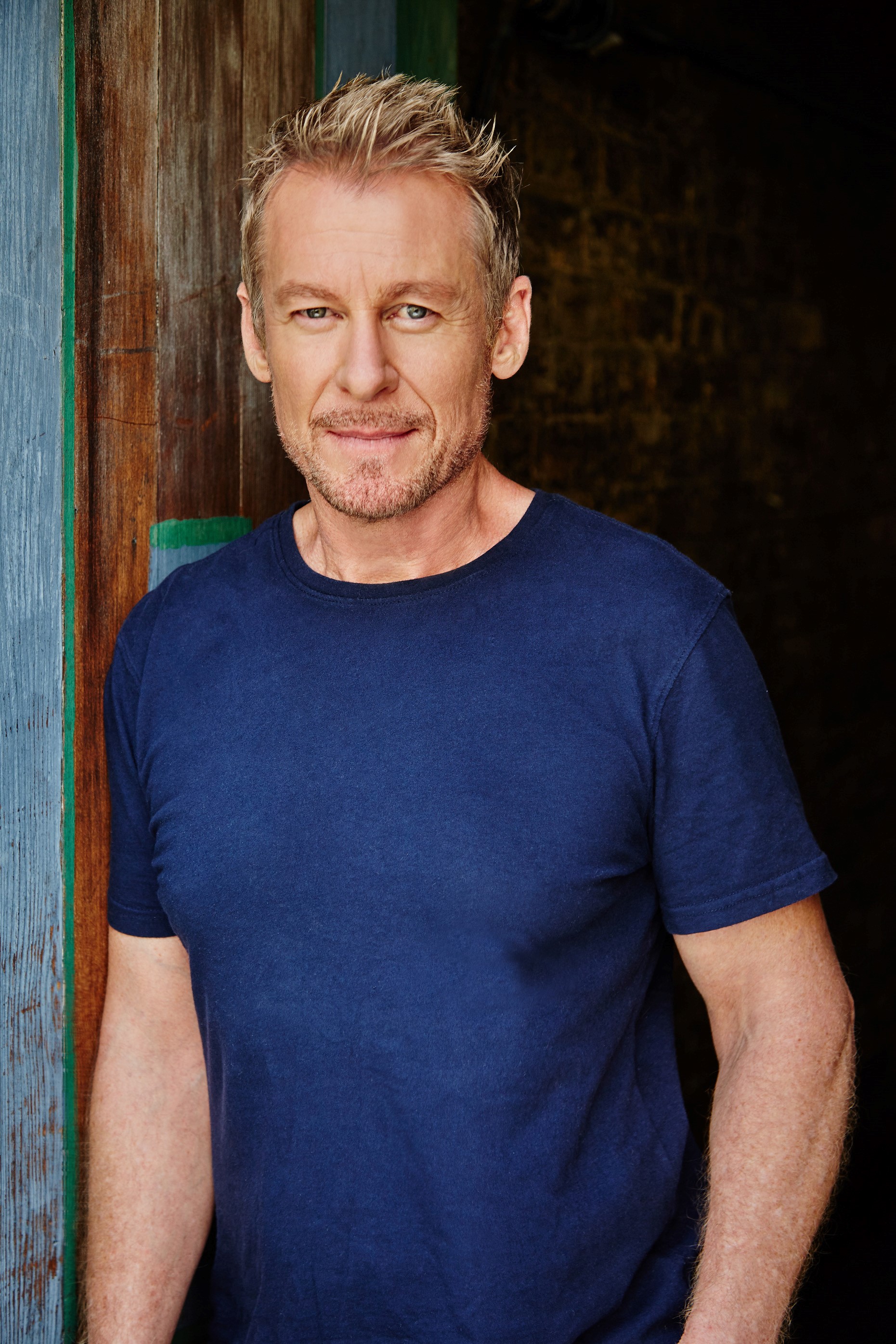 actor Richard Roxburgh large photo