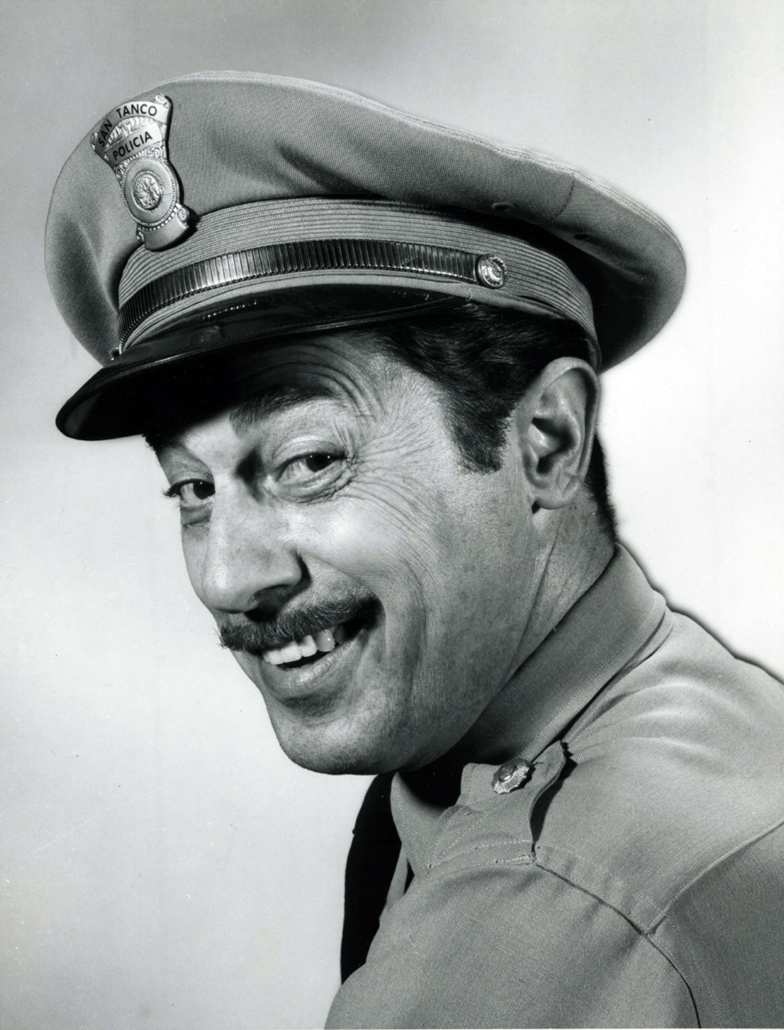 actor Vito Scotti large photo