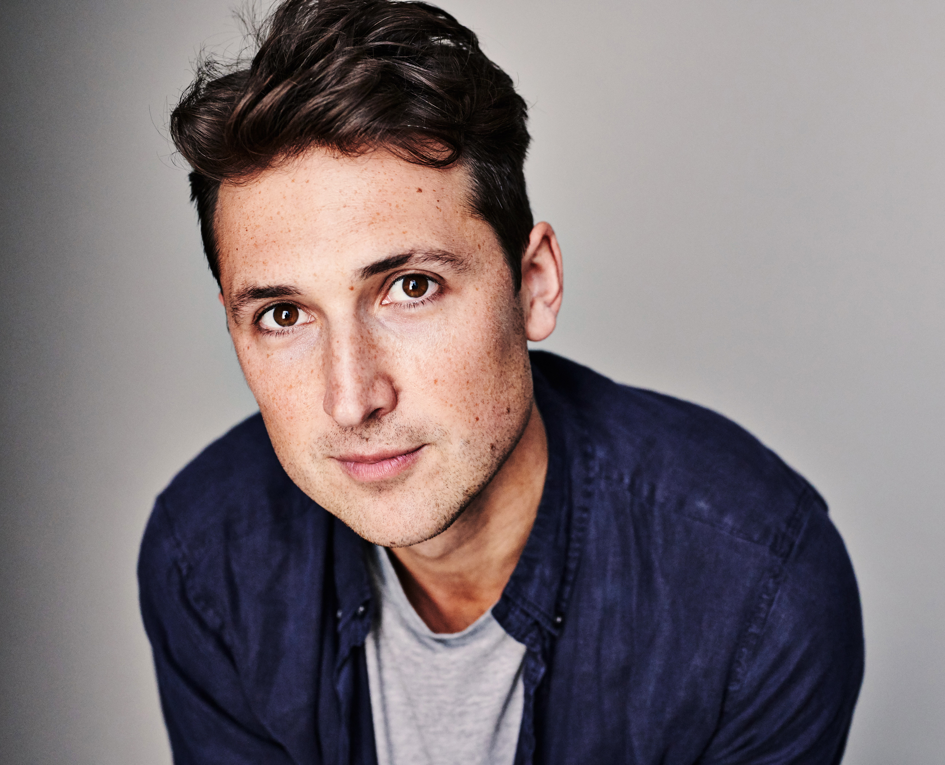 actor Ben Lloyd-Hughes large photo