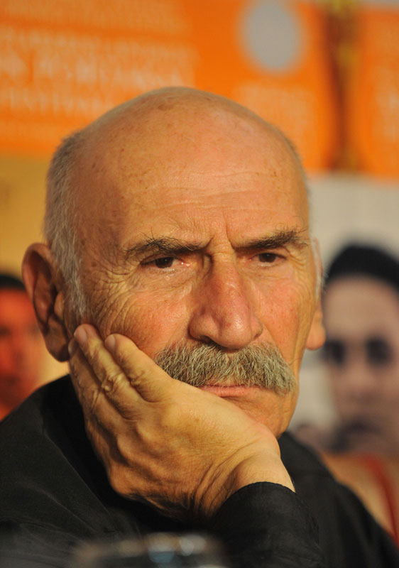 actor Tuncel Kurtiz large photo