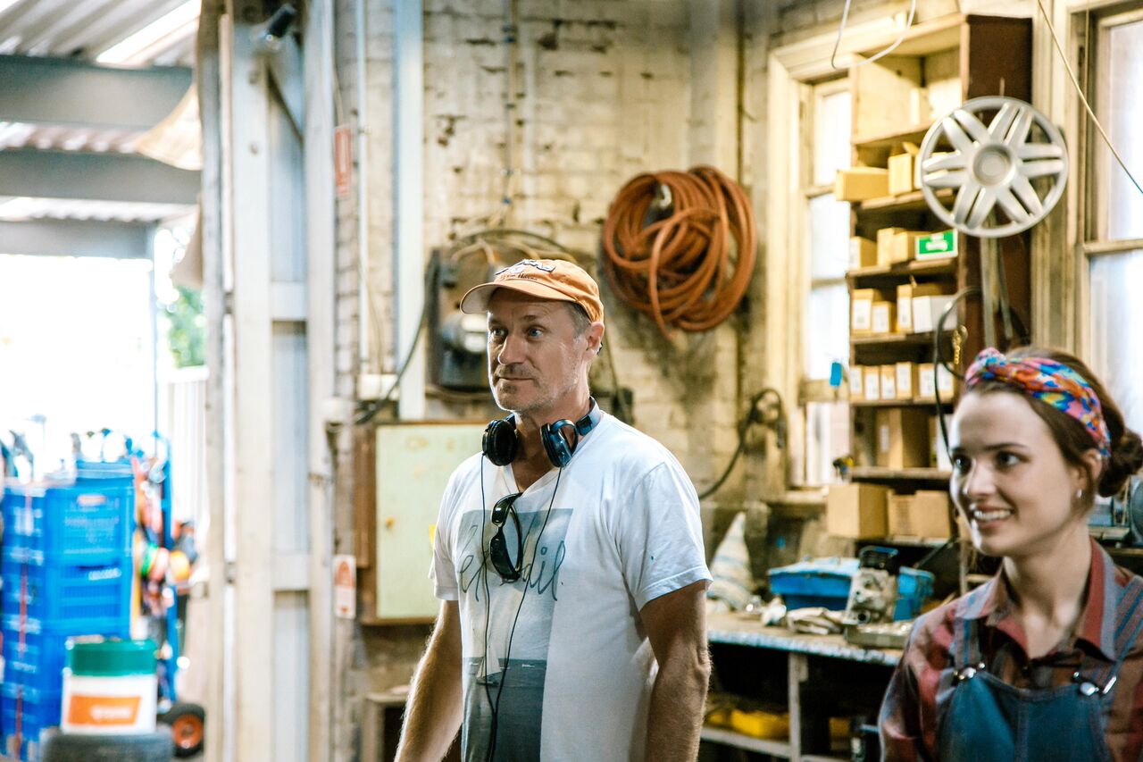 actor Steven Vidler large photo