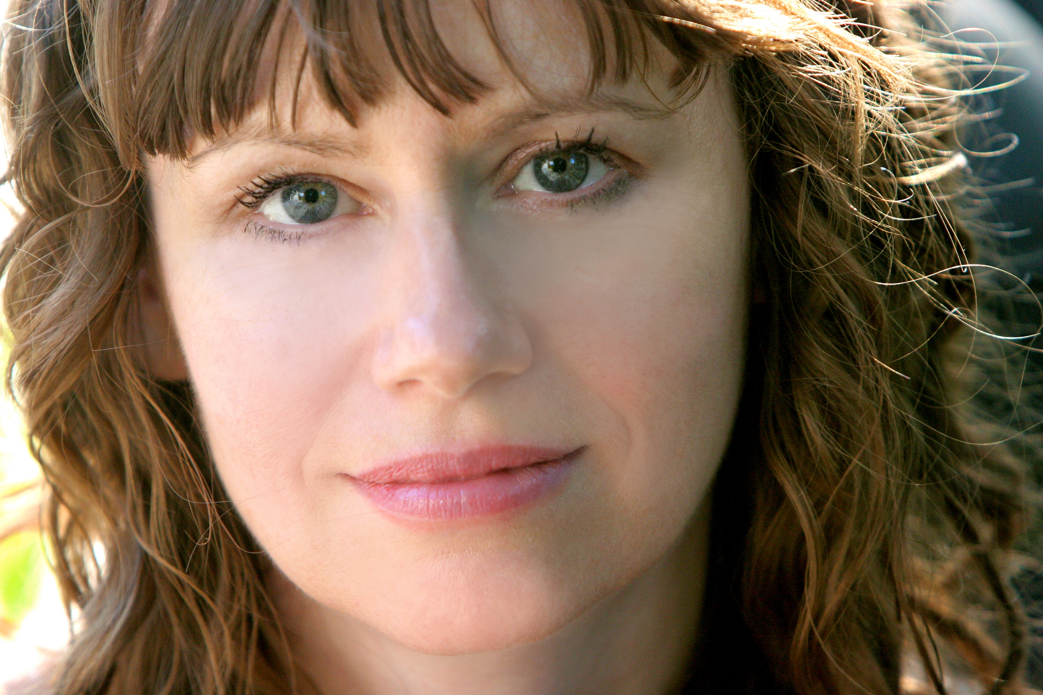 actor Sally Murphy large photo