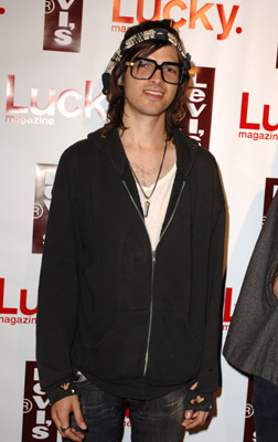 actor Alex Greenwald large photo