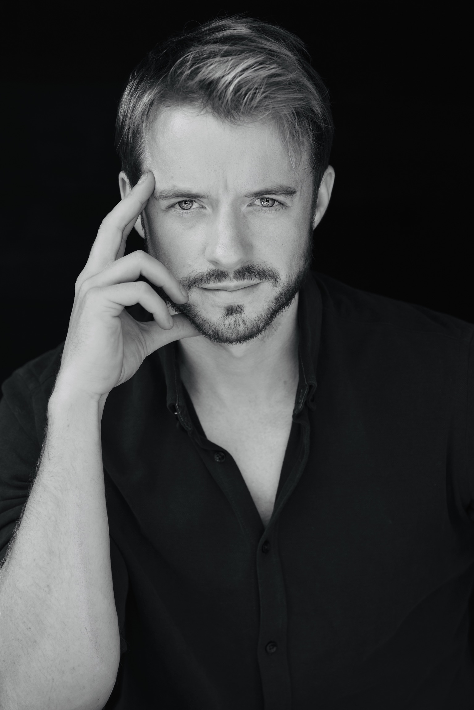 actor Matthew James Thomas large photo actor Matthew James Thomas large photo