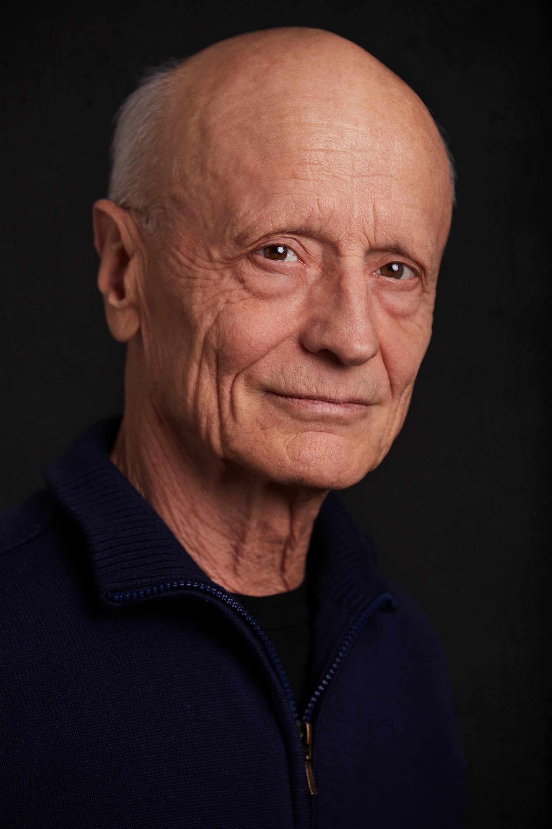 actor Thomas Kopache large photo