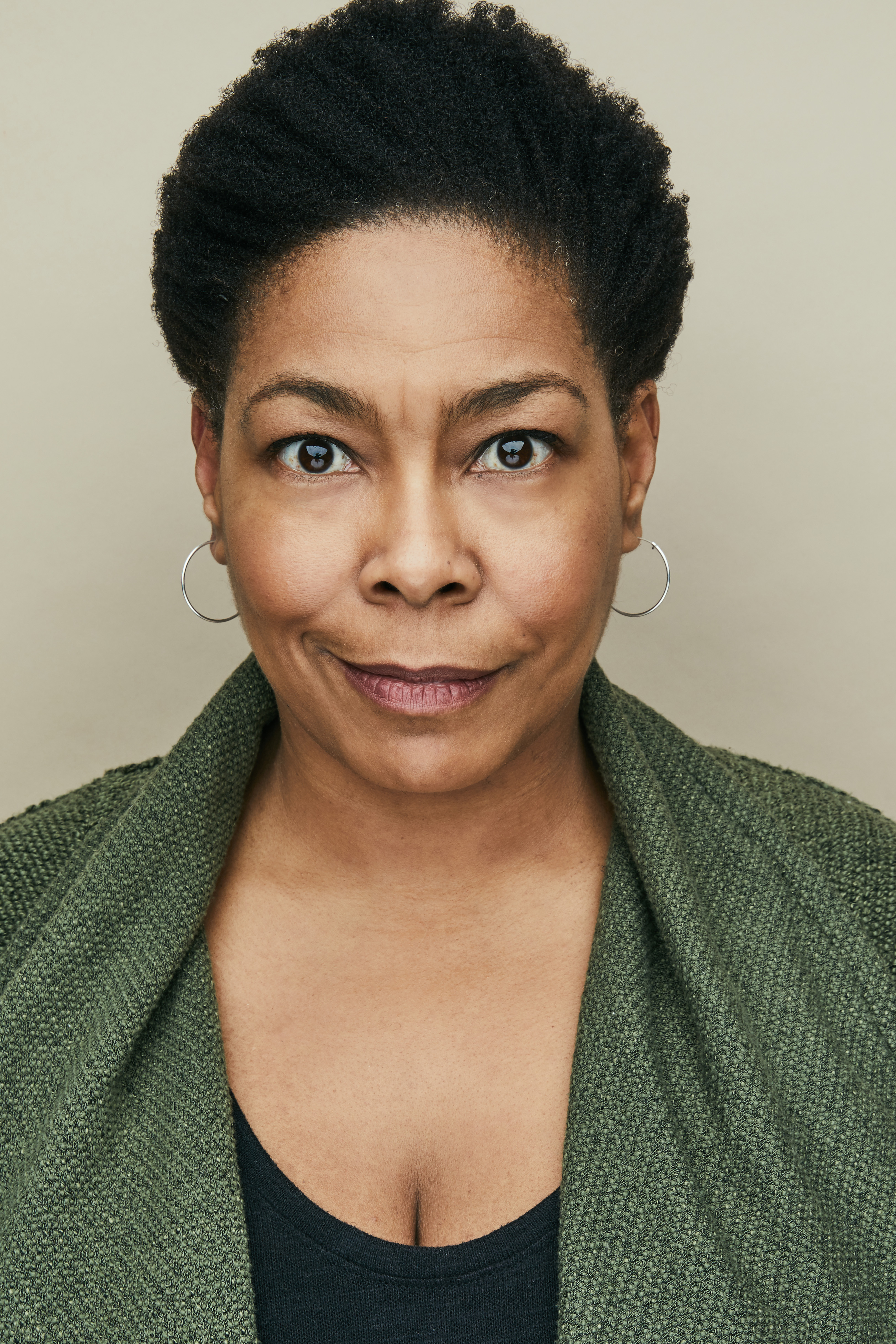 actor Esodie Geiger large photo