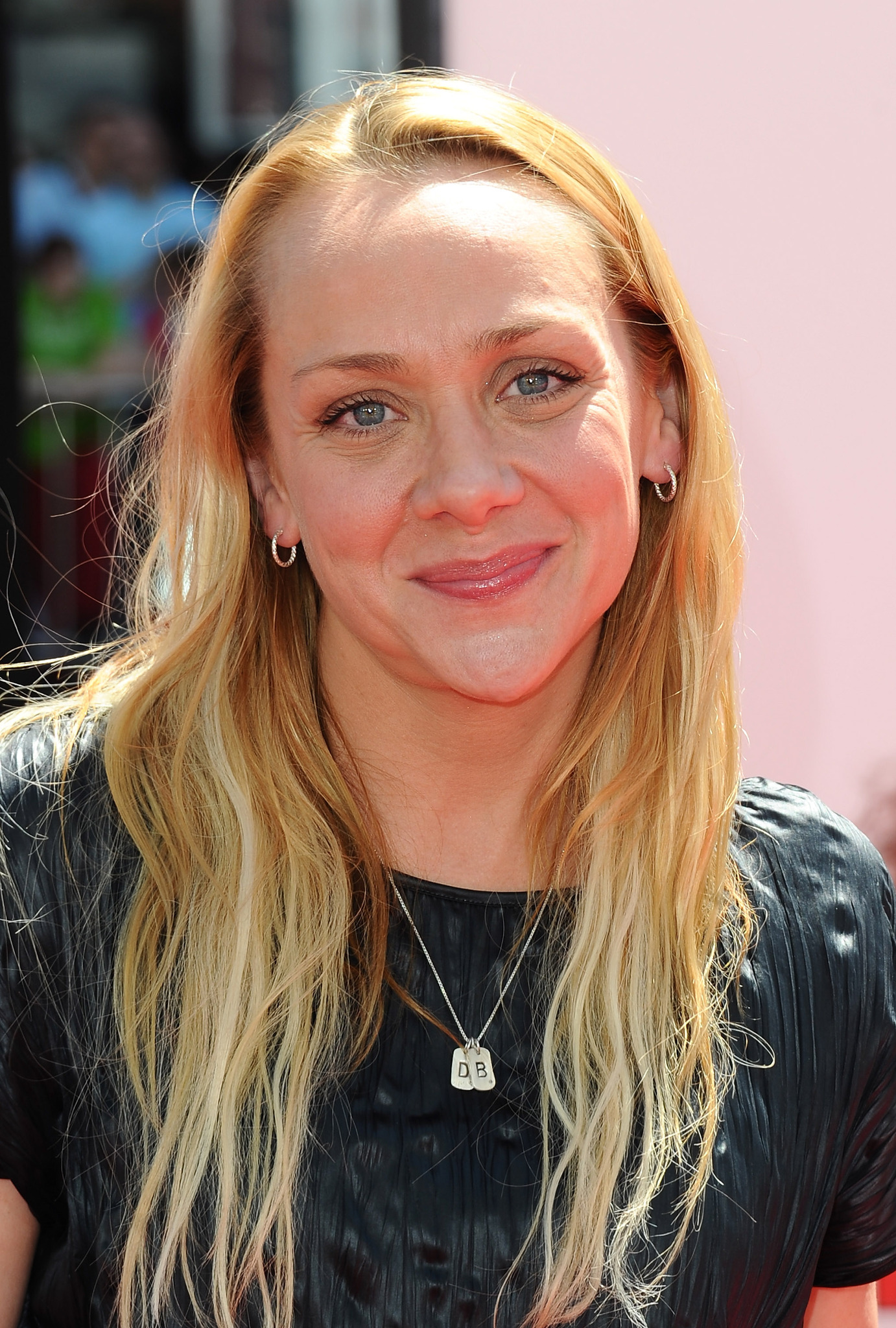actor Nicole Sullivan large photo
