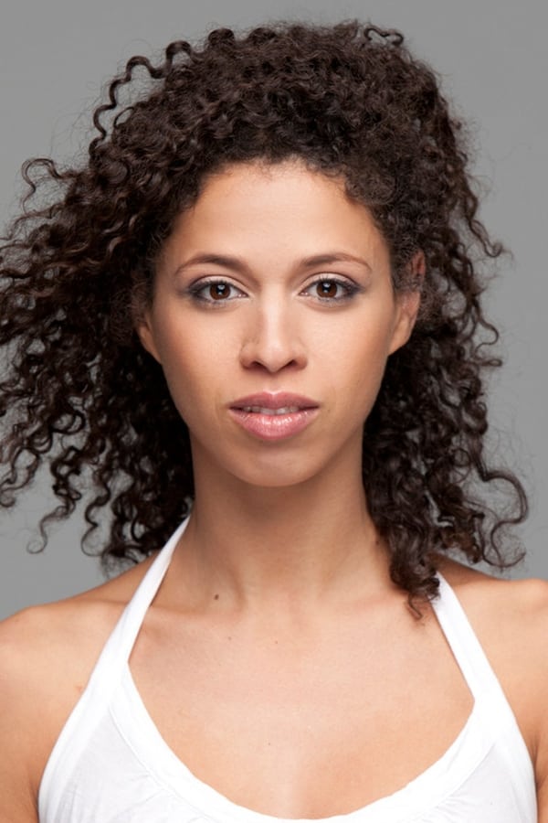 actor Nadia Essadiqi large photo