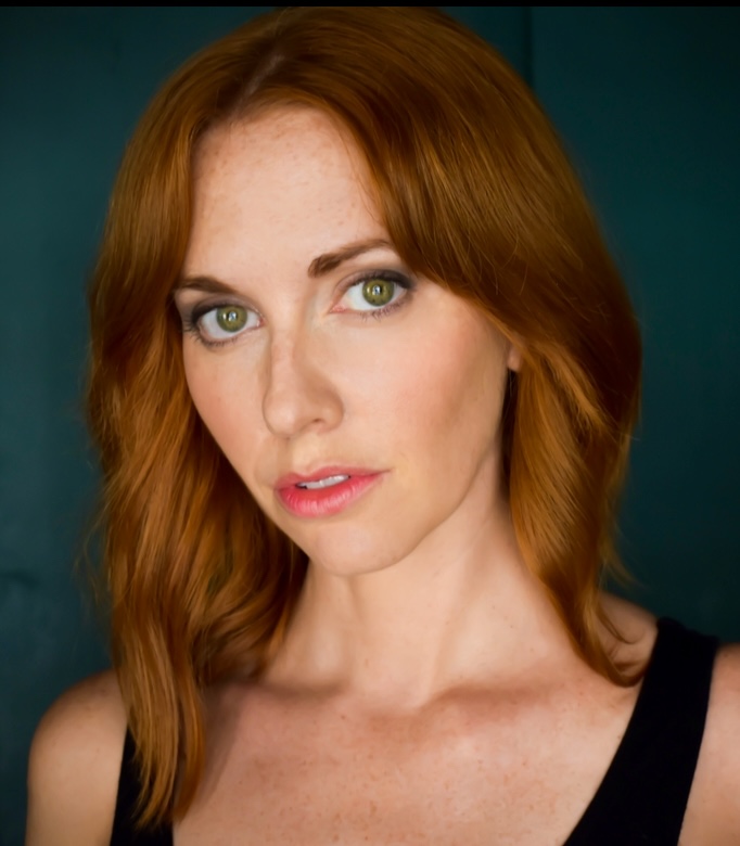 actor Tara Yelland large photo