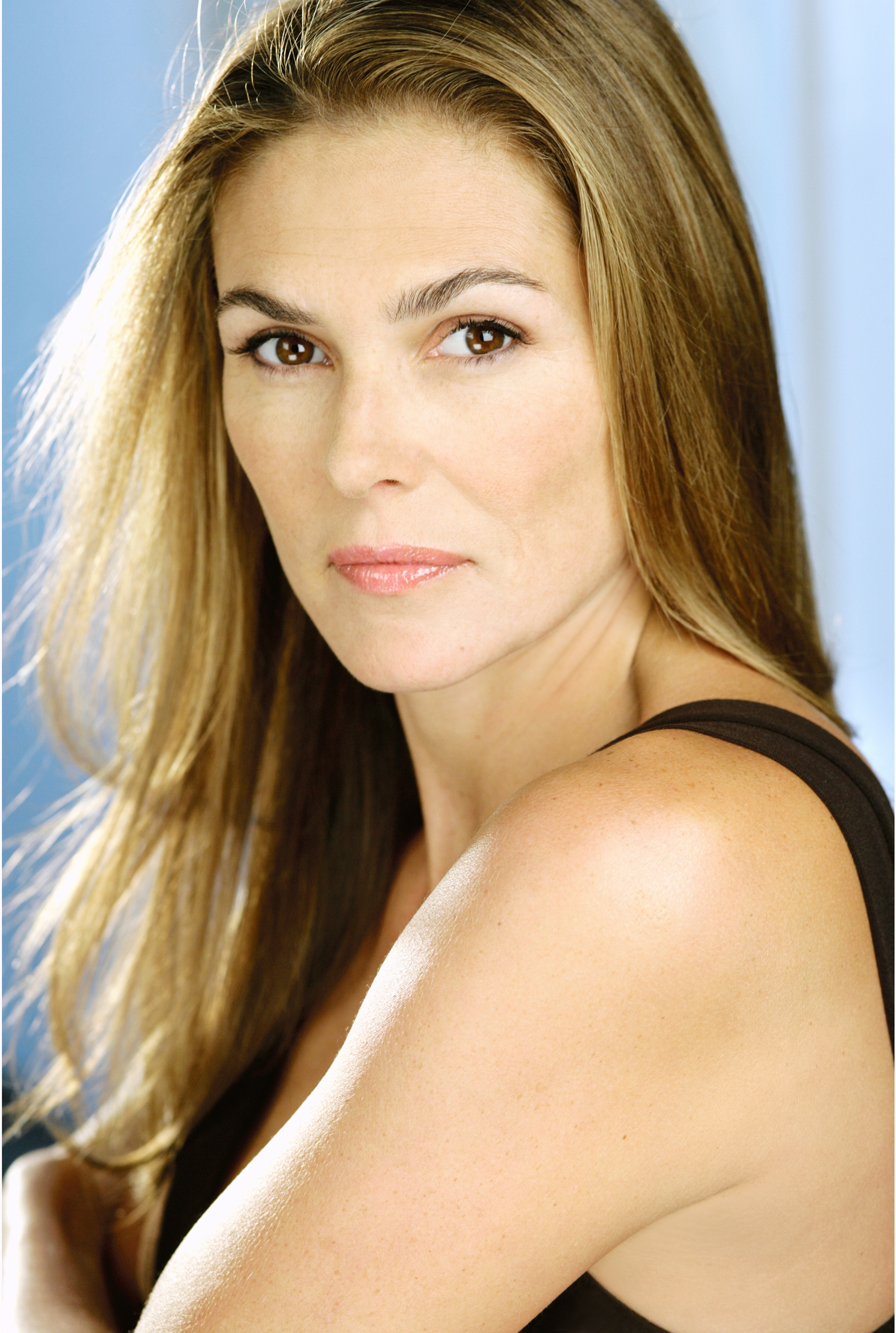 actor Paige Turco large photo