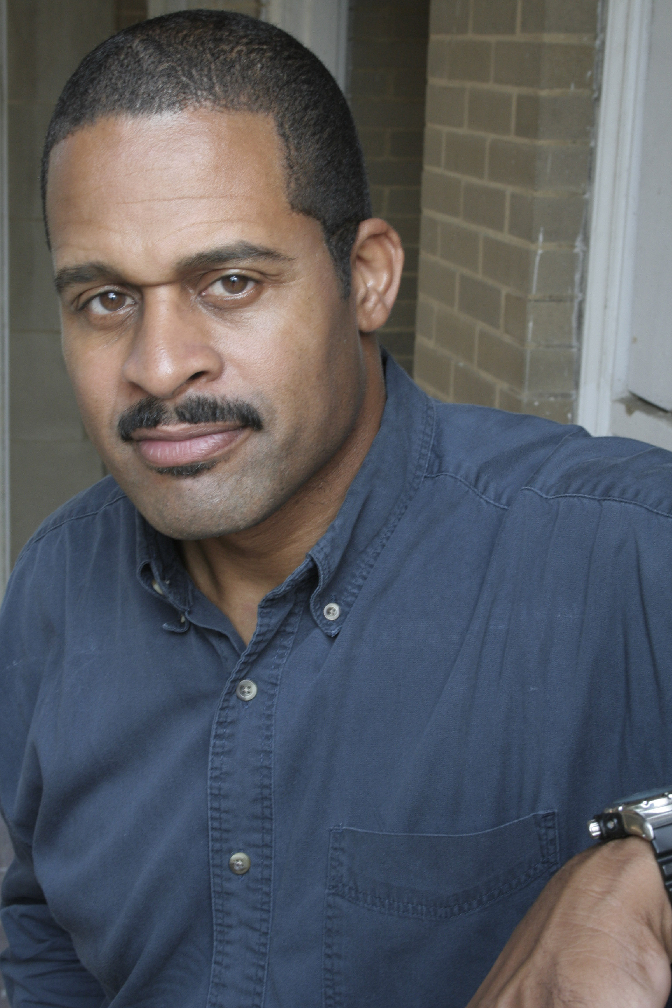 actor Leland L. Jones large photo