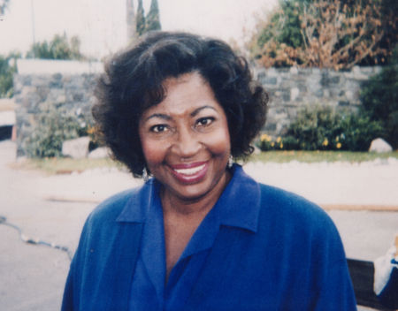 actor Lynn Hamilton large photo