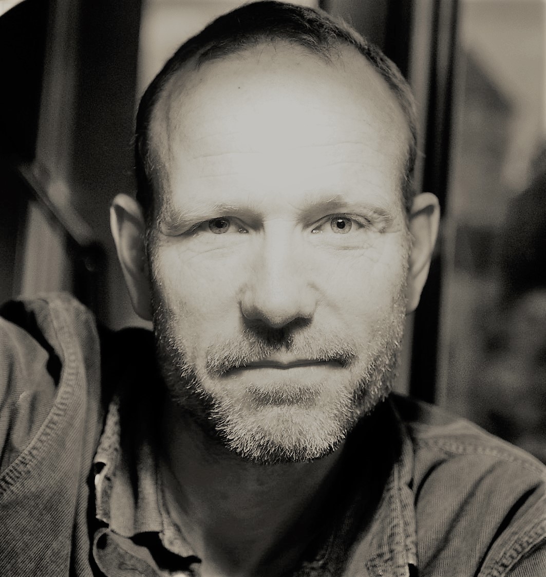 actor Ben Pullen large photo