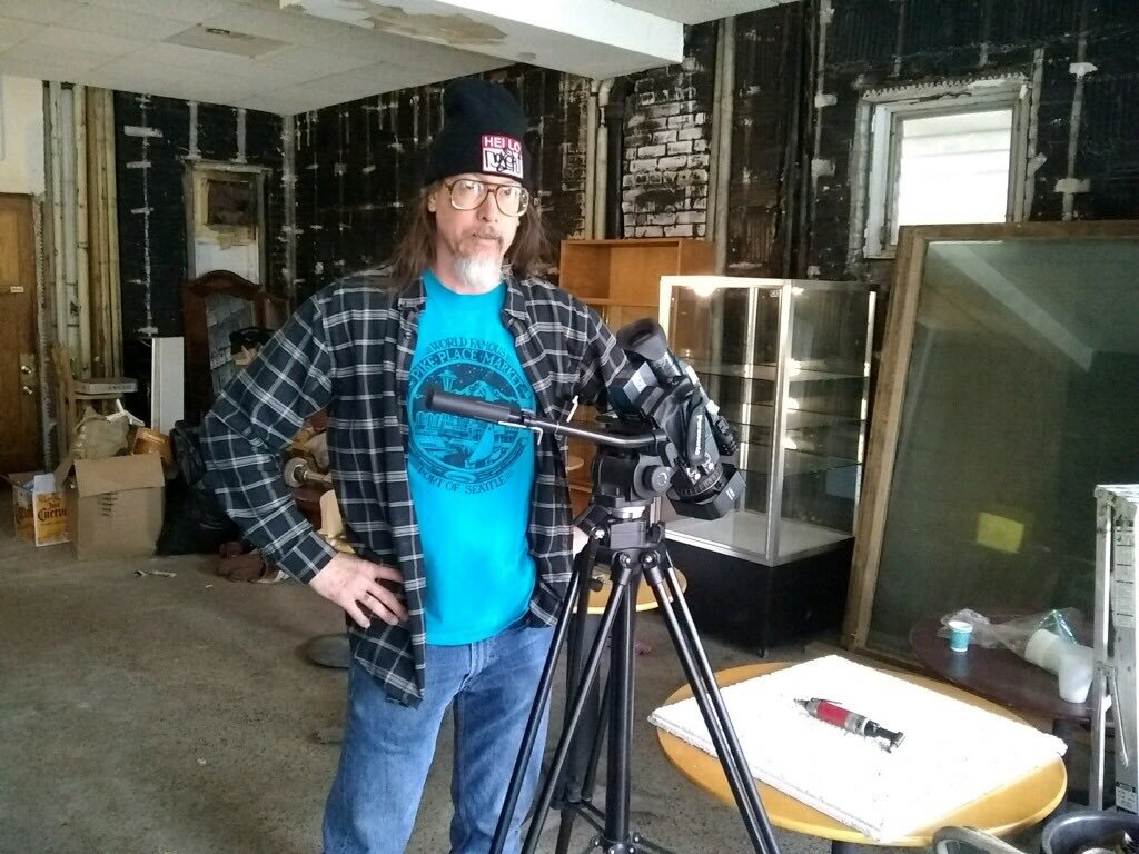 actor Mark Borchardt large photo